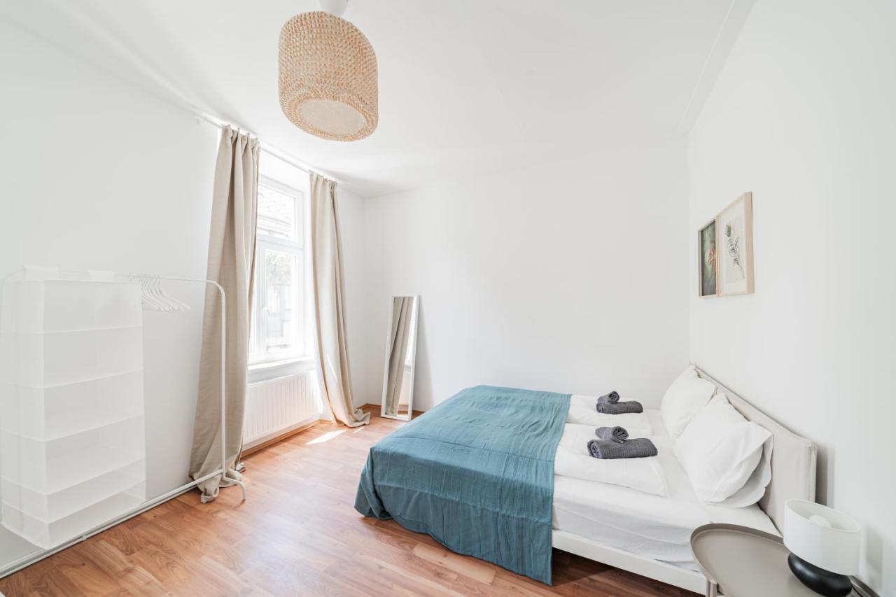 Central Appartment ウィーン エクステリア 写真